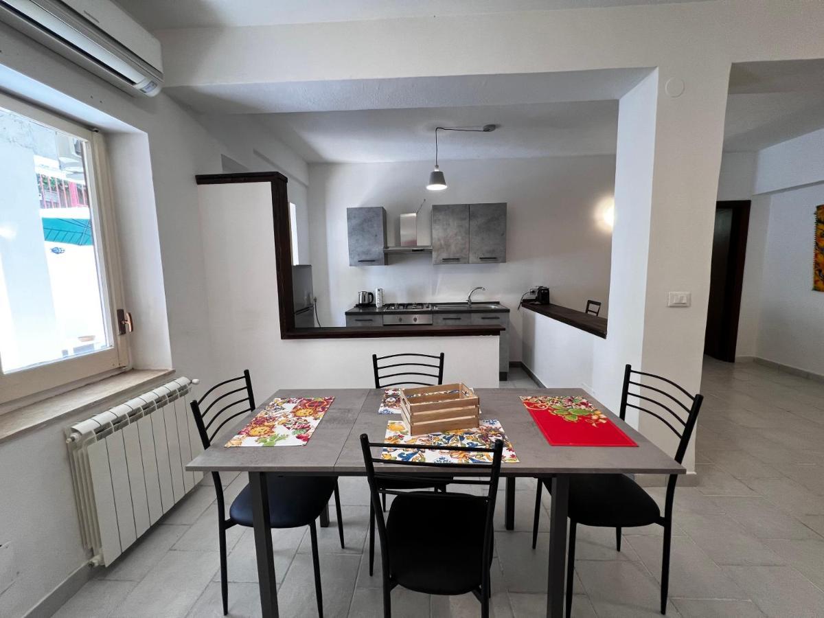 Casa Vacanze Febo Lägenhet Palermo Exteriör bild